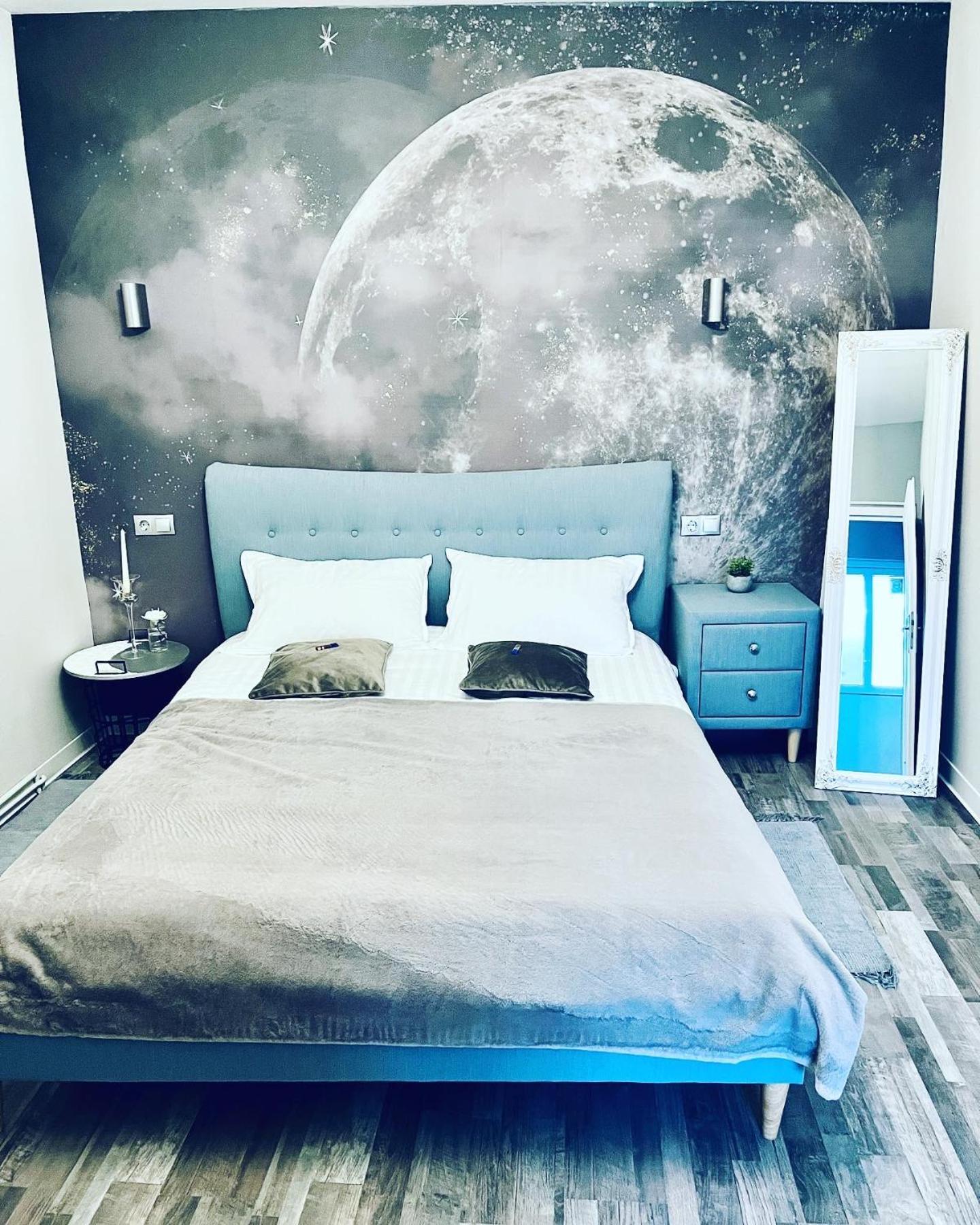 Moon And Sun Apartments 锡比乌 外观 照片